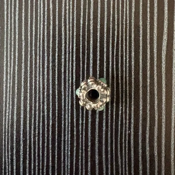 Authentic Pandora Silver and Green Floral Charm - Picture 2 of 2